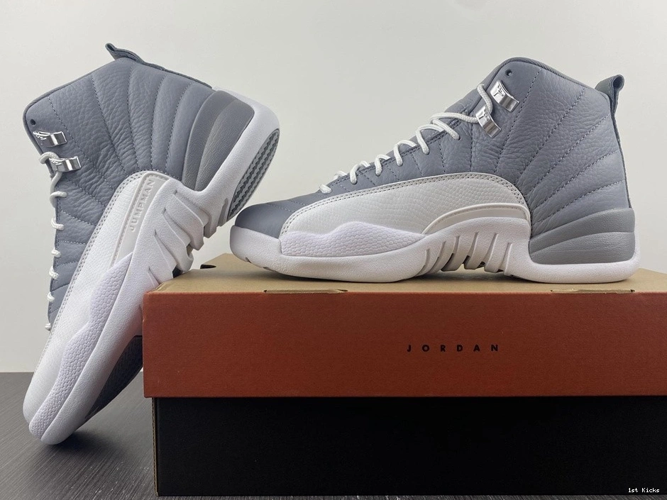 Stealth Jordan - 12 CT8013-015 Retro 0102